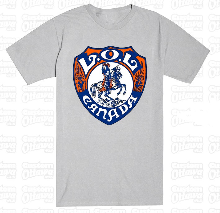 A grey t-shirt with an image of a horse and rider.